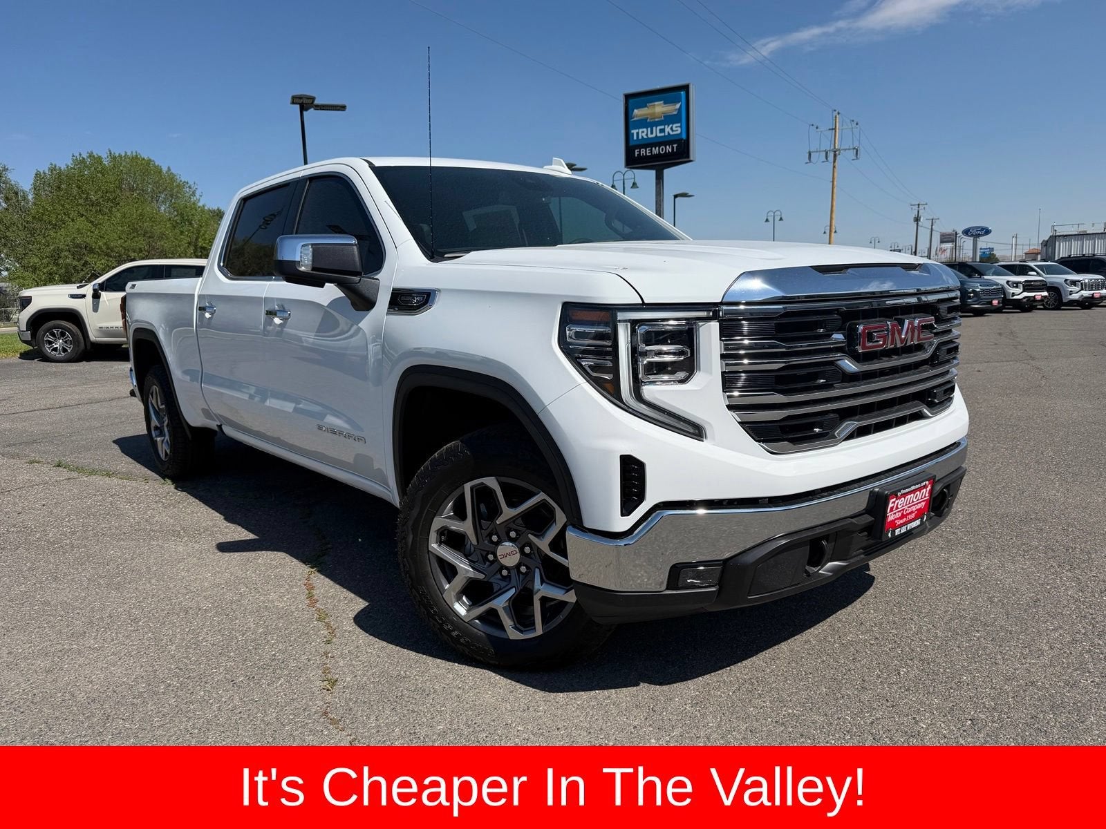 2026 GMC Sierra 1500 SLT