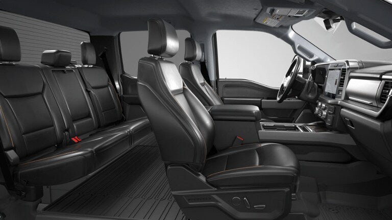 2026 Ford Super Duty F-350® Lariat®