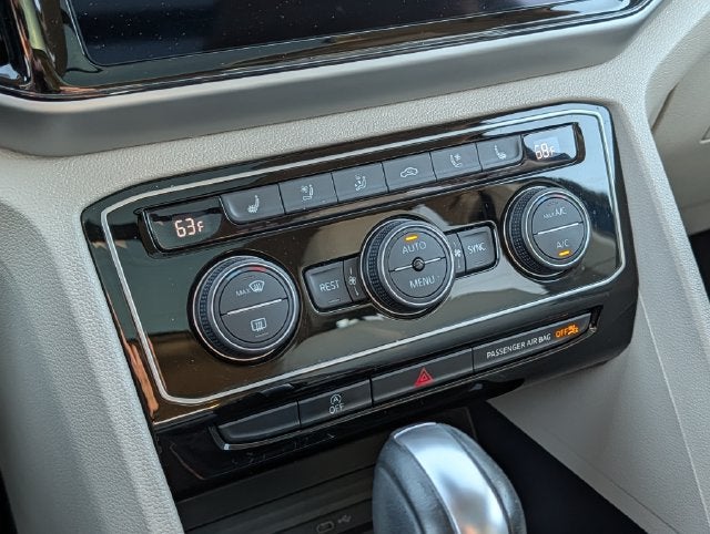 2022 Volkswagen Atlas 3.6L V6 SEL Premium R-Line