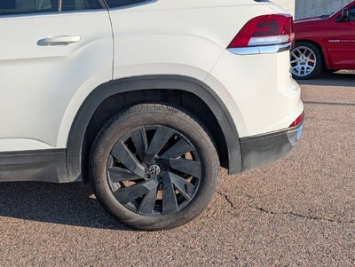 2025 Volkswagen Atlas Cross Sport 2.0T SE w/Technology