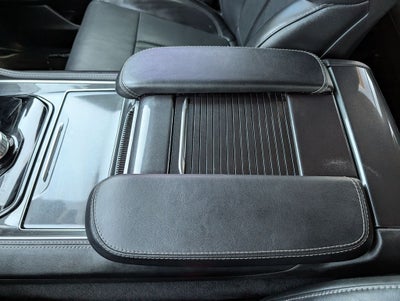 2024 Jeep Wagoneer Base