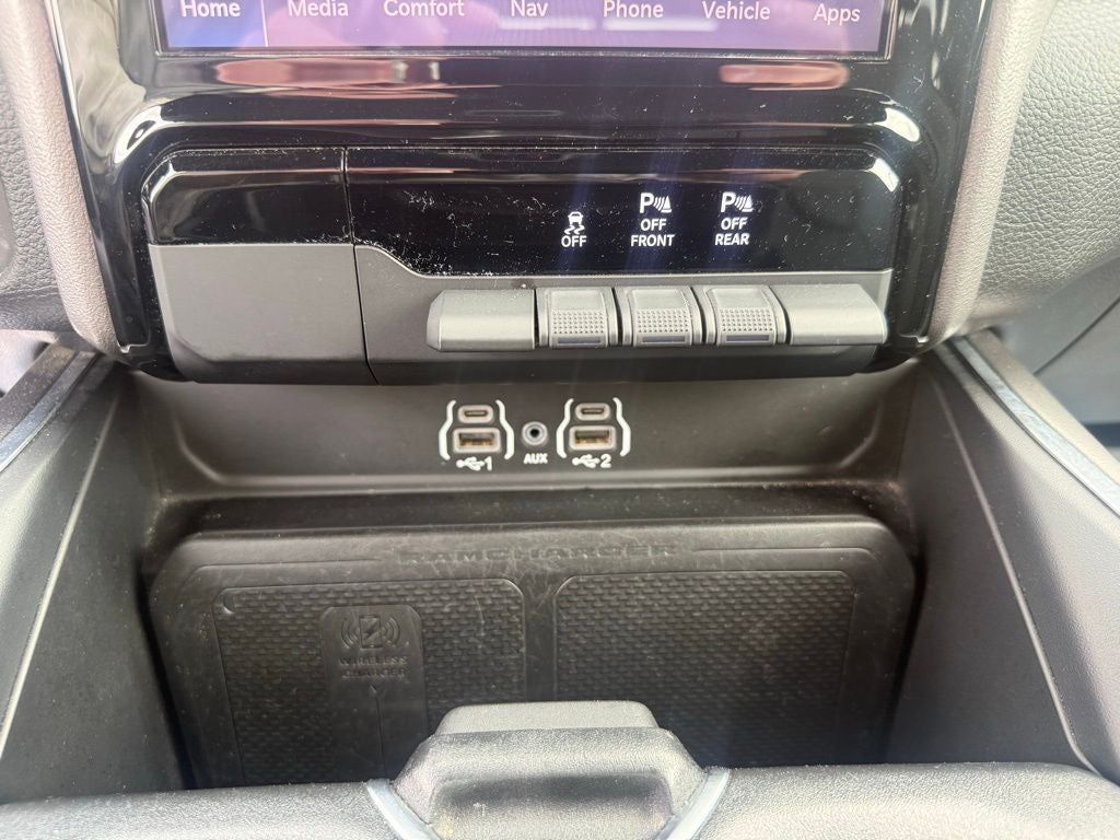 2025 RAM 1500 Big Horn Crew Cab 4x4 5'7' Box