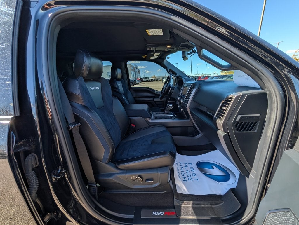 2020 Ford F-150 Raptor