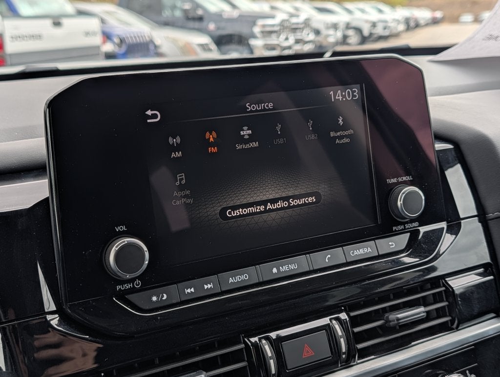 2025 Nissan Pathfinder SV 4WD