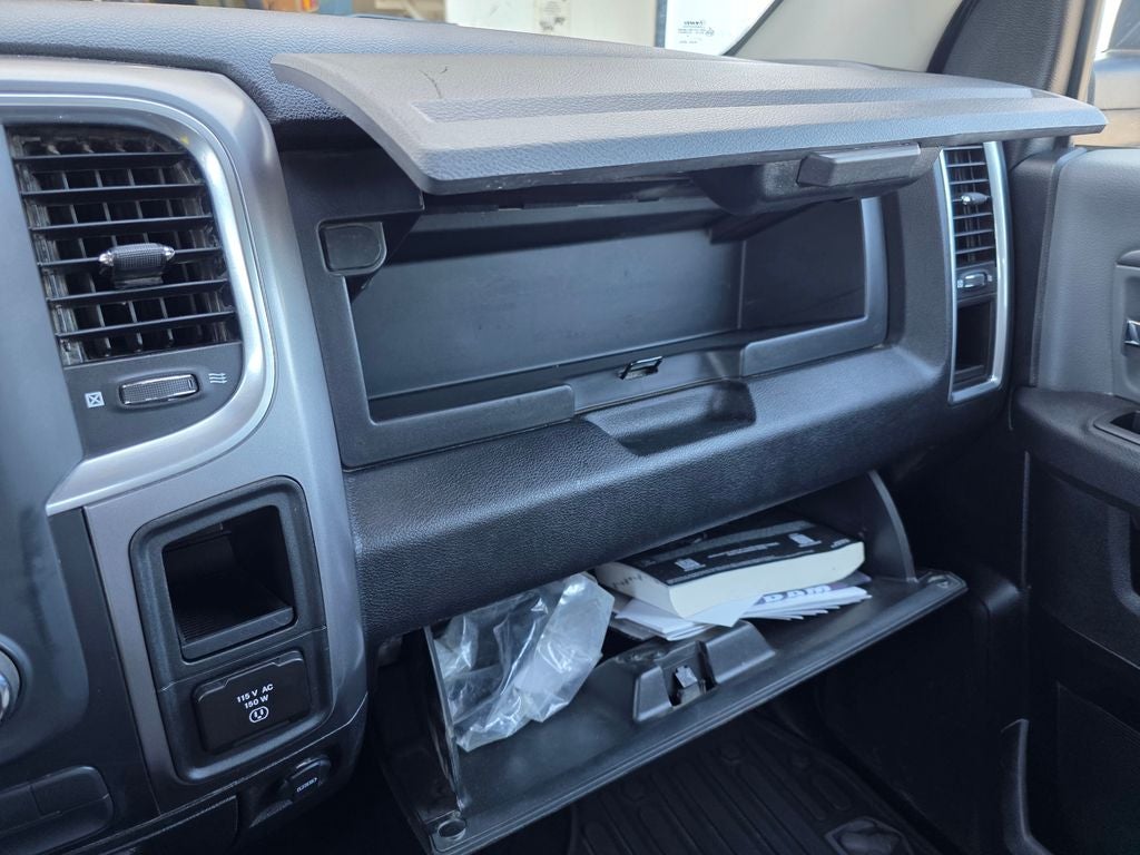 2022 RAM 1500 Classic SLT