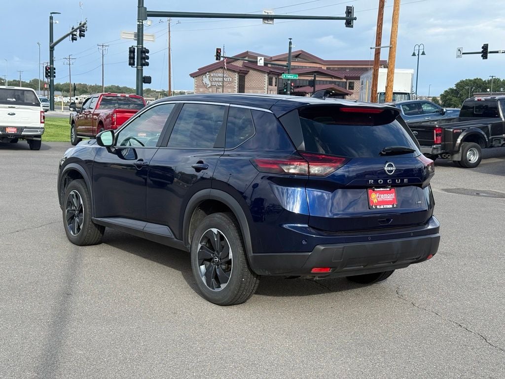 2025 Nissan Rogue SV