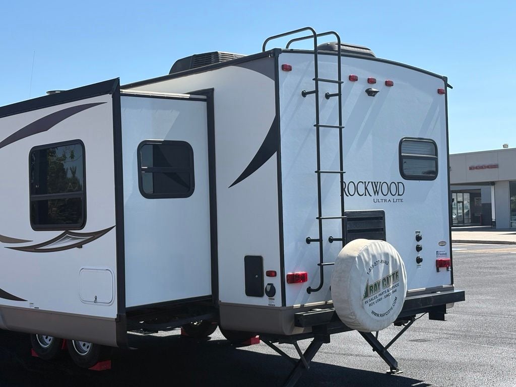 2017 Forest RIver Rockwood 2902WS