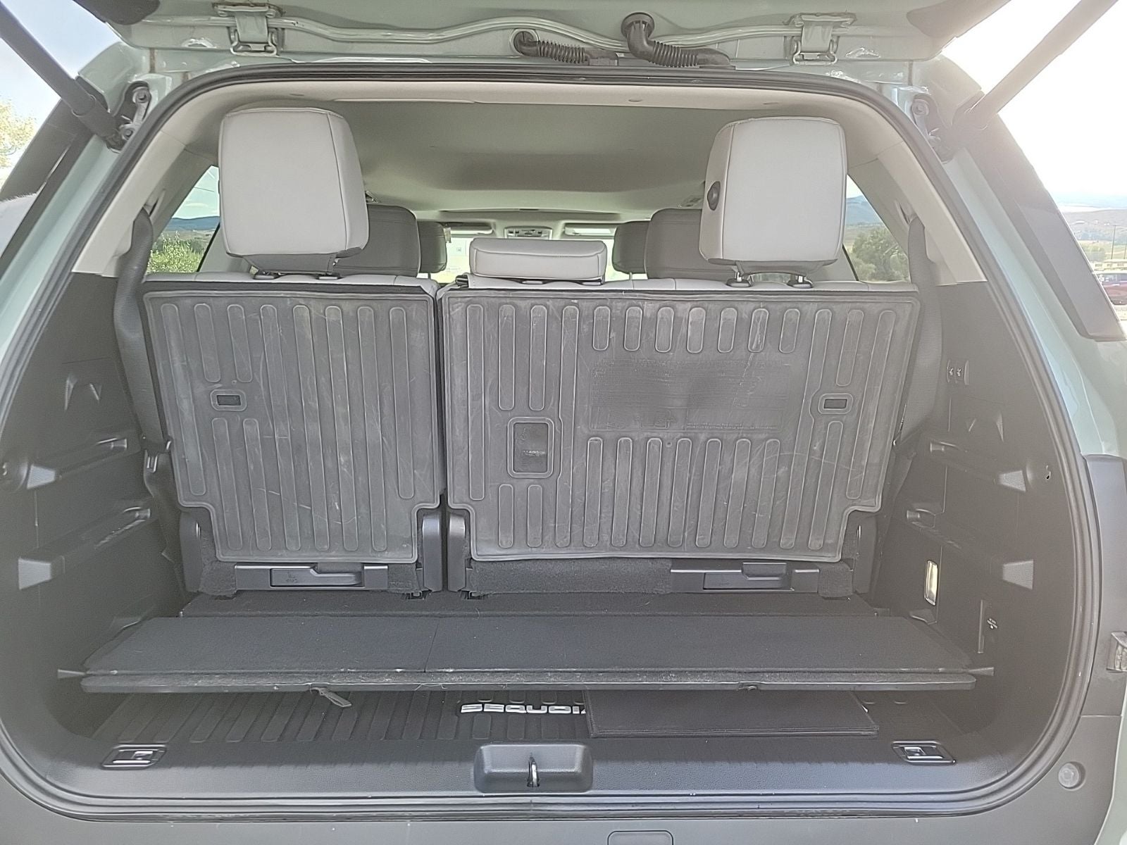 2024 Toyota Sequoia SR5