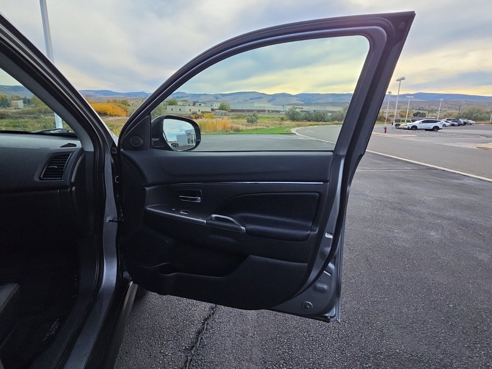 2025 Mitsubishi Outlander Sport 2.0 S