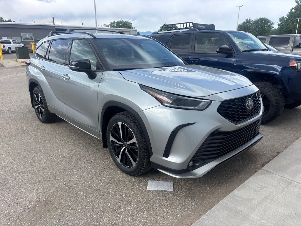 2022 Toyota Highlander XSE