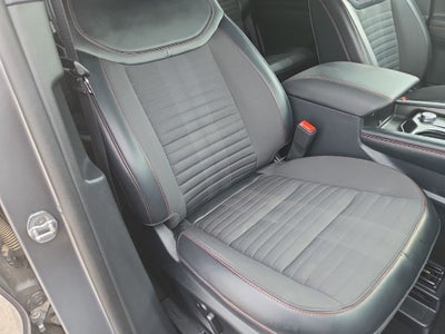 2025 Ford Explorer ST-Line 4WD