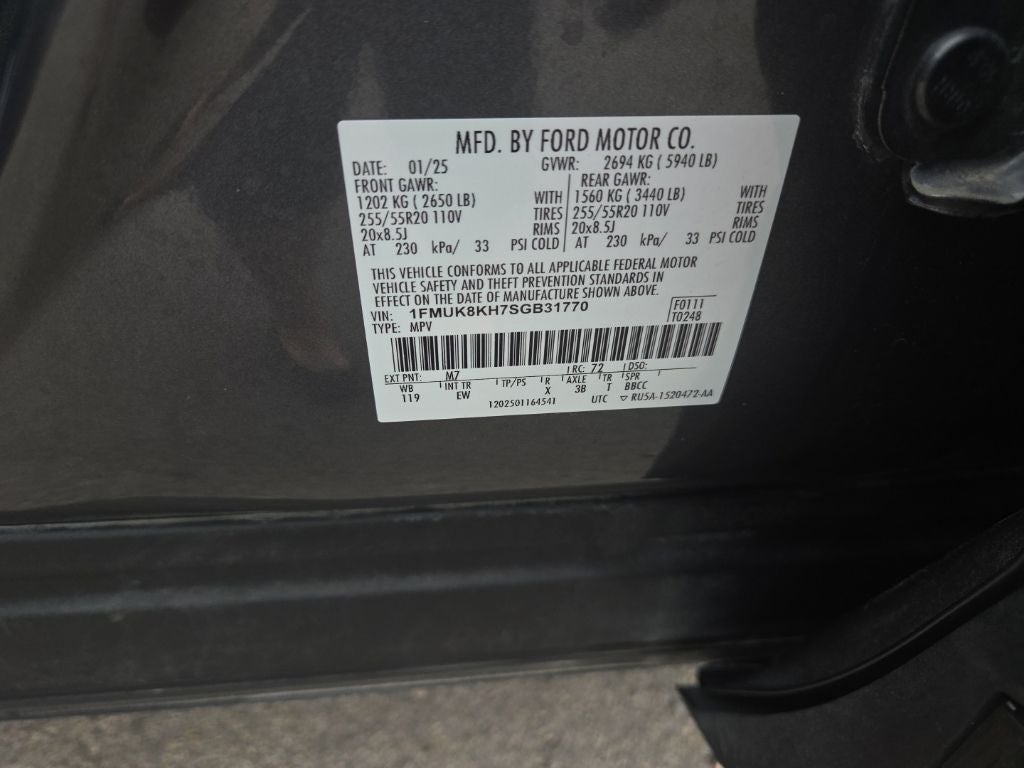 2025 Ford Explorer ST-Line 4WD