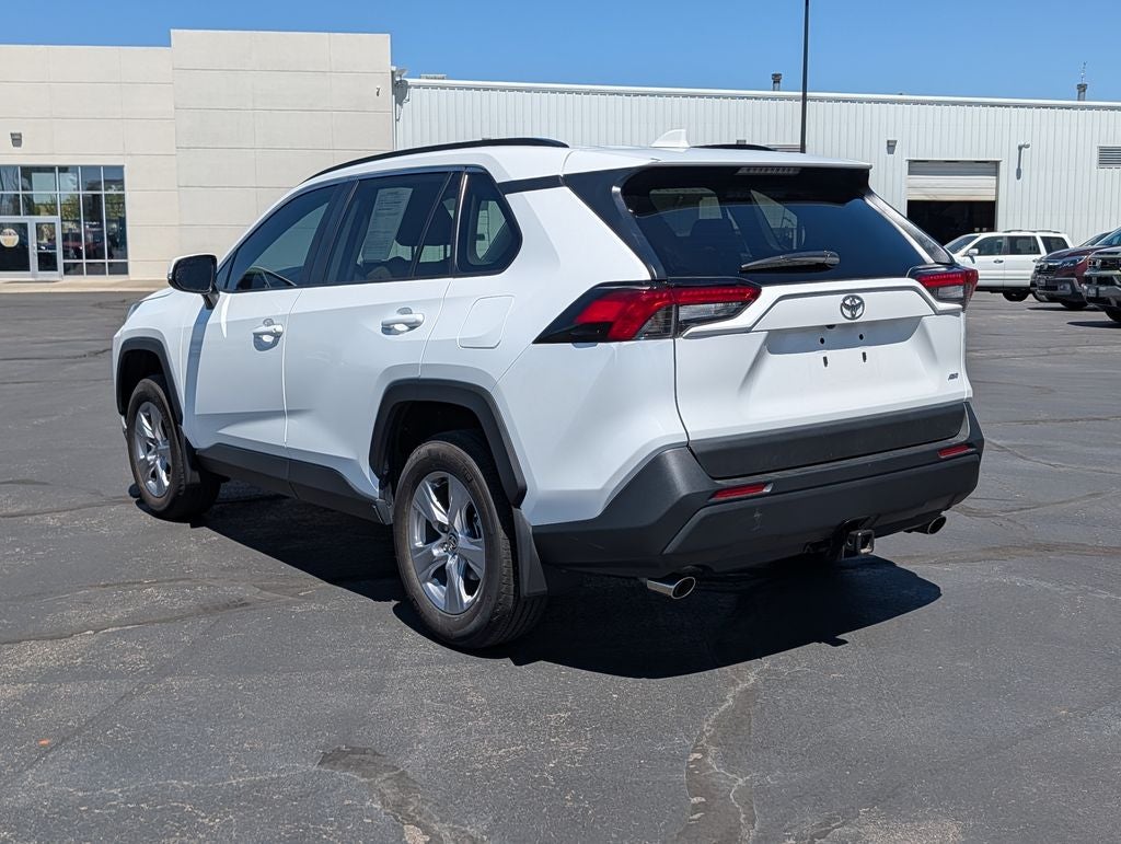 2025 Toyota RAV4 XLE