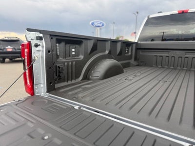 2027 Ford F-350SD Lariat