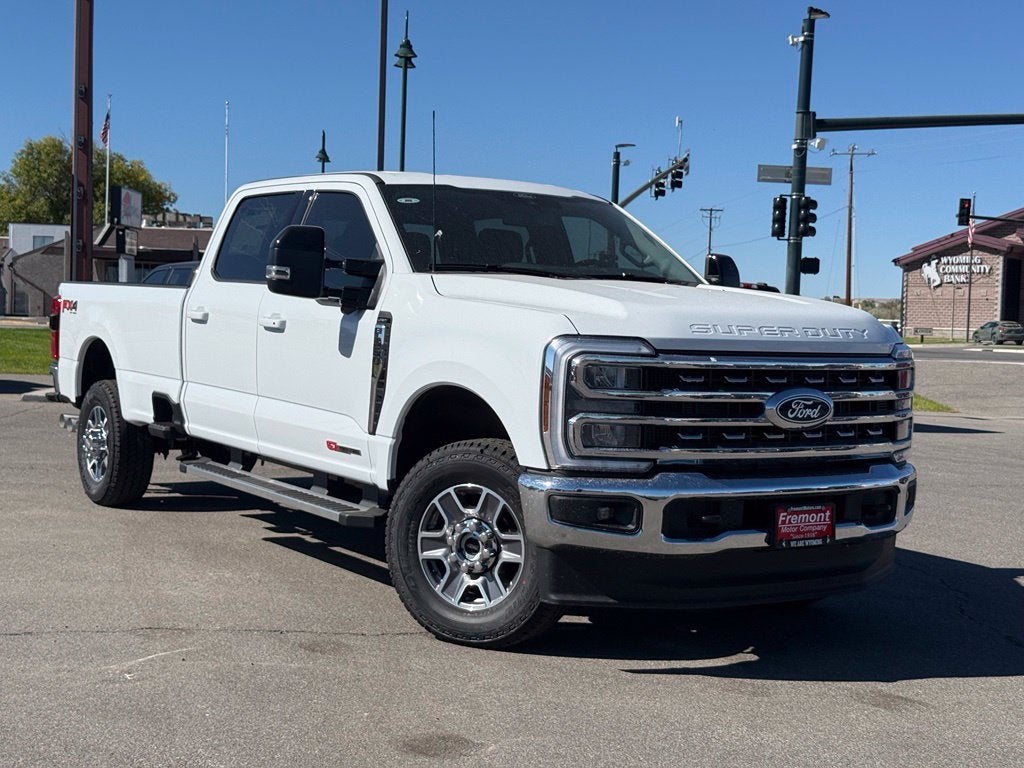 2027 Ford F-350SD Lariat