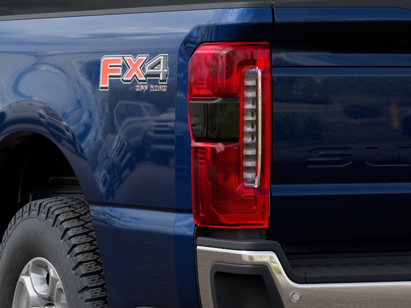 2027 Ford F-350SD XLT