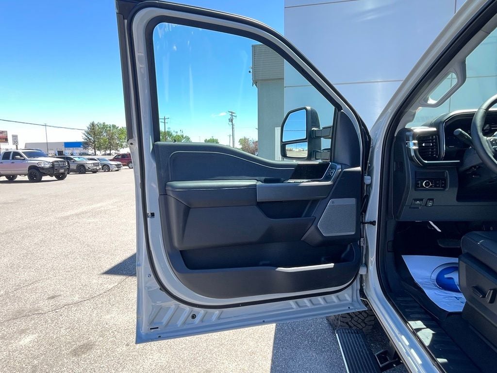 2026 Ford F-350SD Lariat Tremor