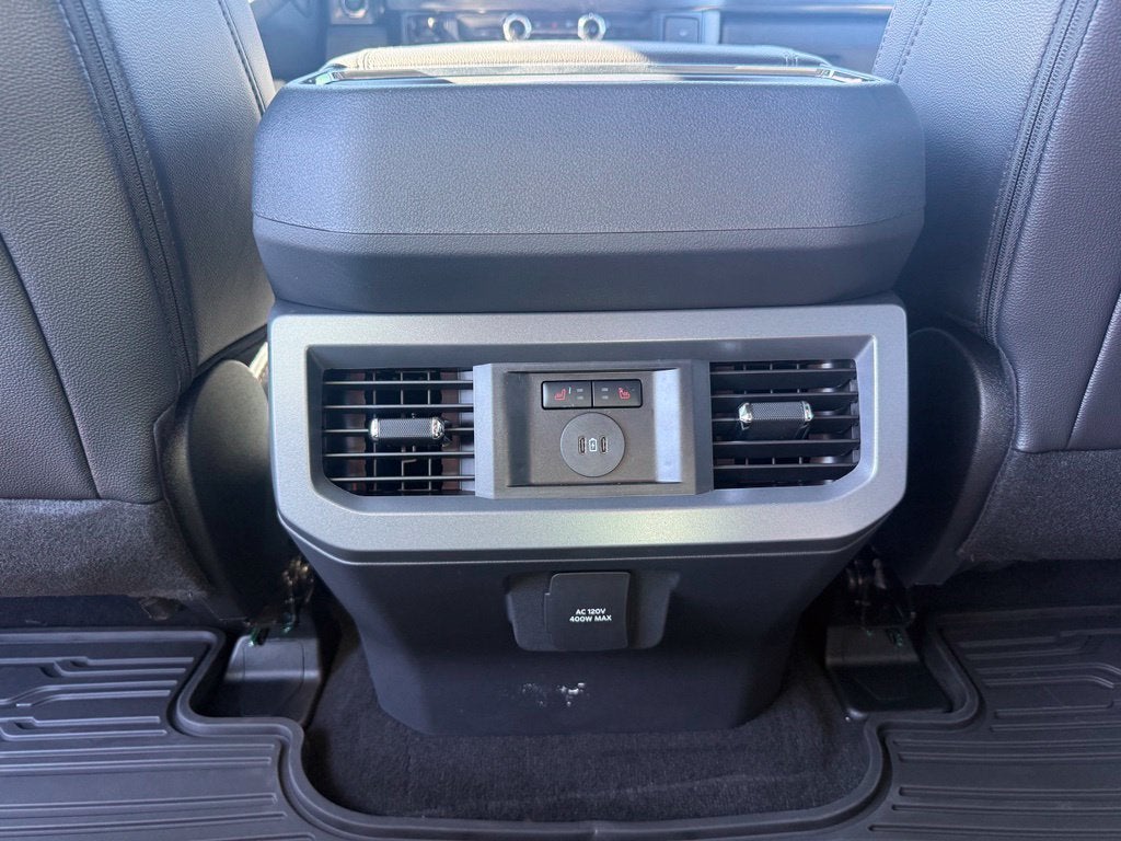 2027 Ford F-350SD Lariat Tremor
