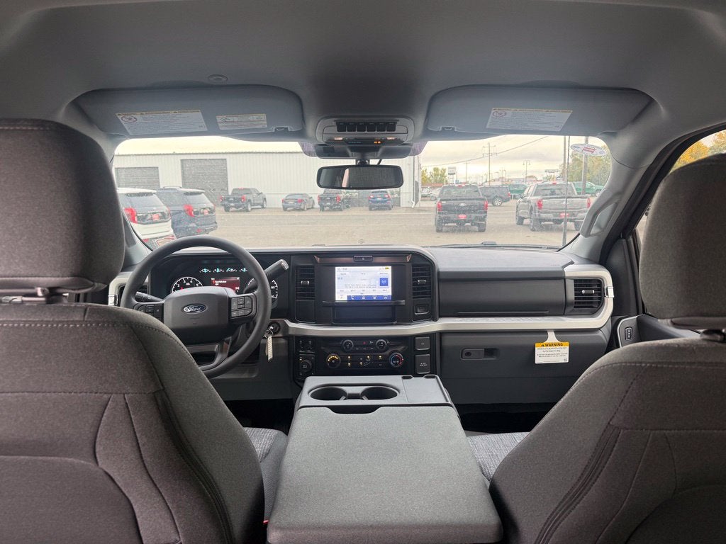 2027 Ford F-350SD XLT