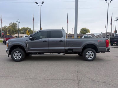 2027 Ford F-350SD XLT