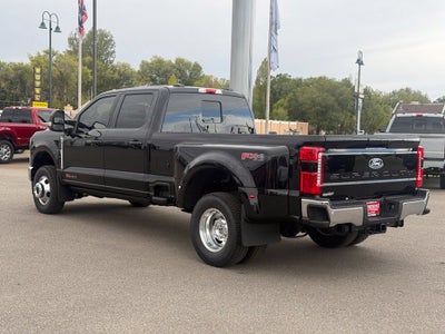 2027 Ford F-350SD Lariat DRW