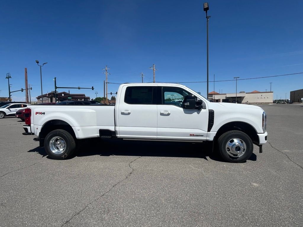 2026 Ford F-350SD Platinum DRW