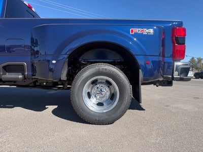 2027 Ford F-350SD Lariat DRW