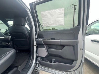 2026 Ford F-150 Lariat Black Appearance Pkg