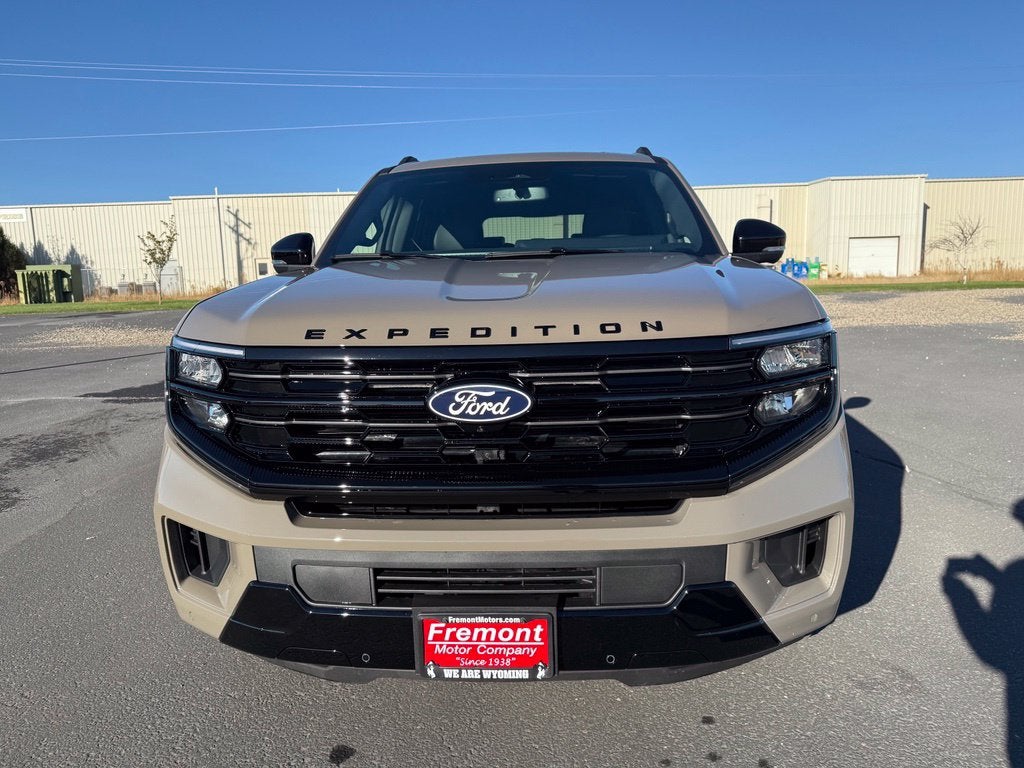 2027 Ford Expedition Max Platinum