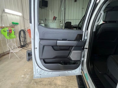 2026 Ford F-350SD Lariat Black Appearance Pkg