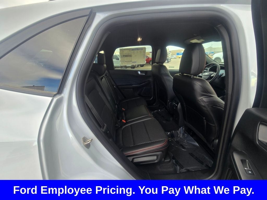 2026 Ford Escape ST-Line - Photo 40