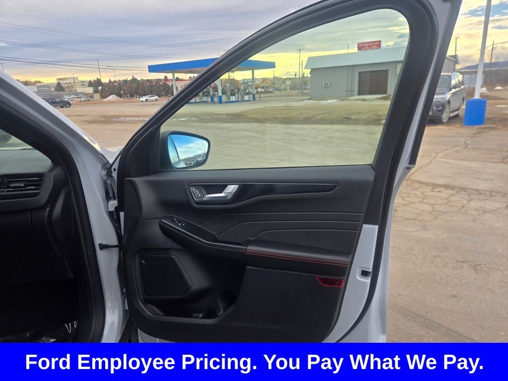 2026 Ford Escape ST-Line - Photo 41