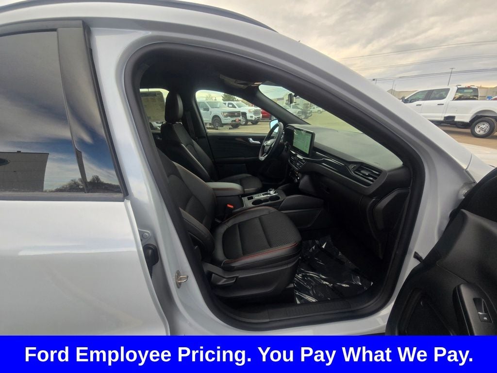 2026 Ford Escape ST-Line - Photo 42