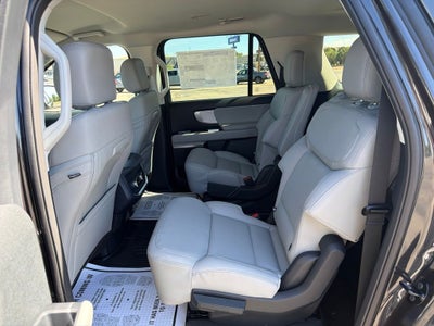 2027 Ford Expedition Max Active