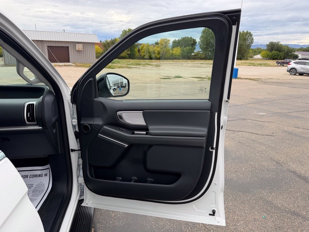 2027 Ford Expedition Active
