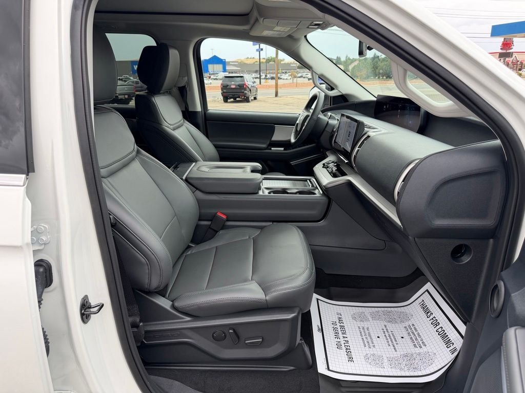 2027 Ford Expedition Active