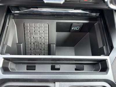 2026 Ford F-250SD Lariat Black Appearance Pkg.