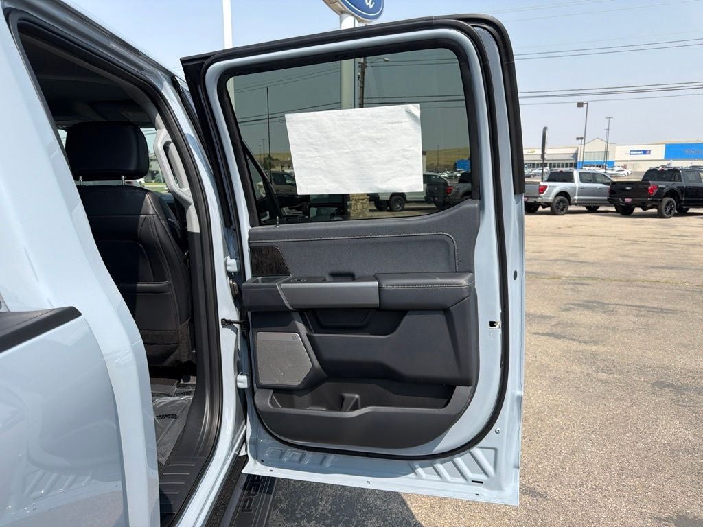 2026 Ford F-250SD Lariat Black Appearance Pkg.