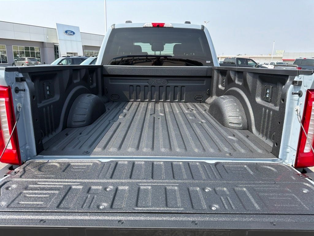 2026 Ford F-250SD Lariat Black Appearance Pkg.