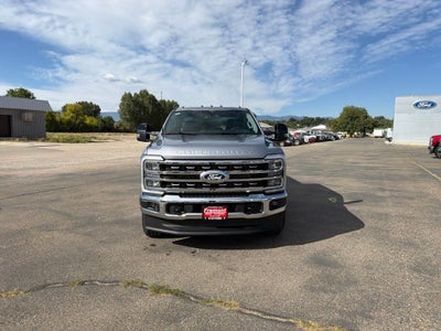 2027 Ford F-350SD Lariat