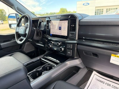 2027 Ford F-350SD Lariat