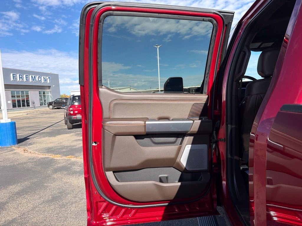 2027 Ford F-350SD King Ranch