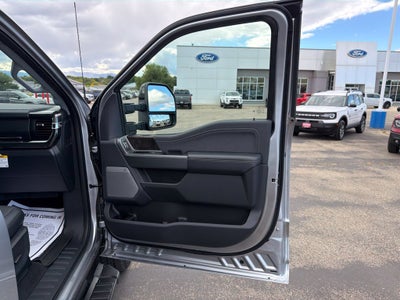 2027 Ford F-350SD Lariat Black Appearance Pkg.