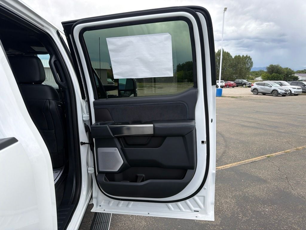 2026 Ford F-350SD Platinum