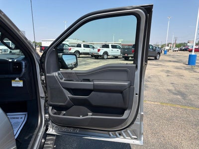 2026 Ford F-150 XLT Black Appearance
