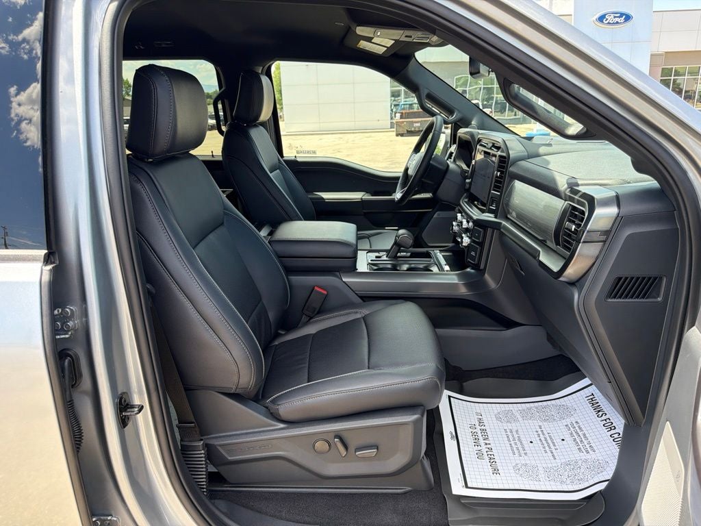 2026 Ford F-150 Lariat Black Appearance Pkg