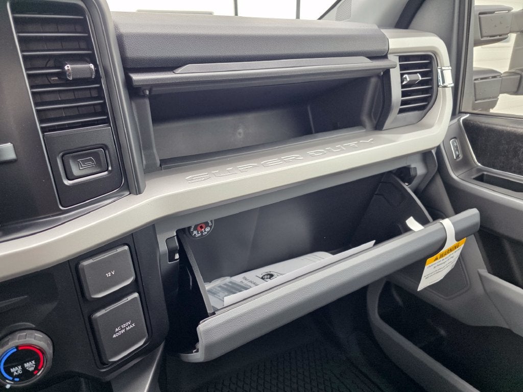 2027 Ford F-350SD XLT