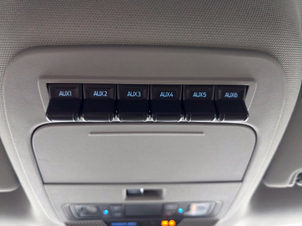 2027 Ford F-350SD XLT