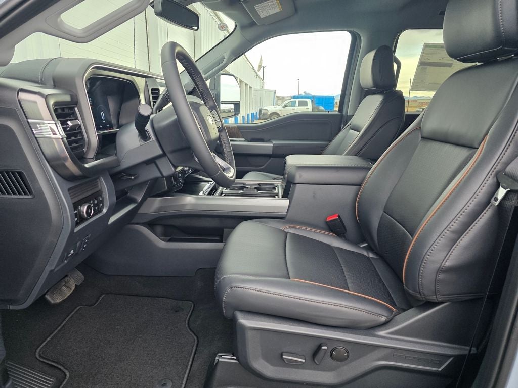 2026 Ford F-350SD Lariat Black Appearance Pkg