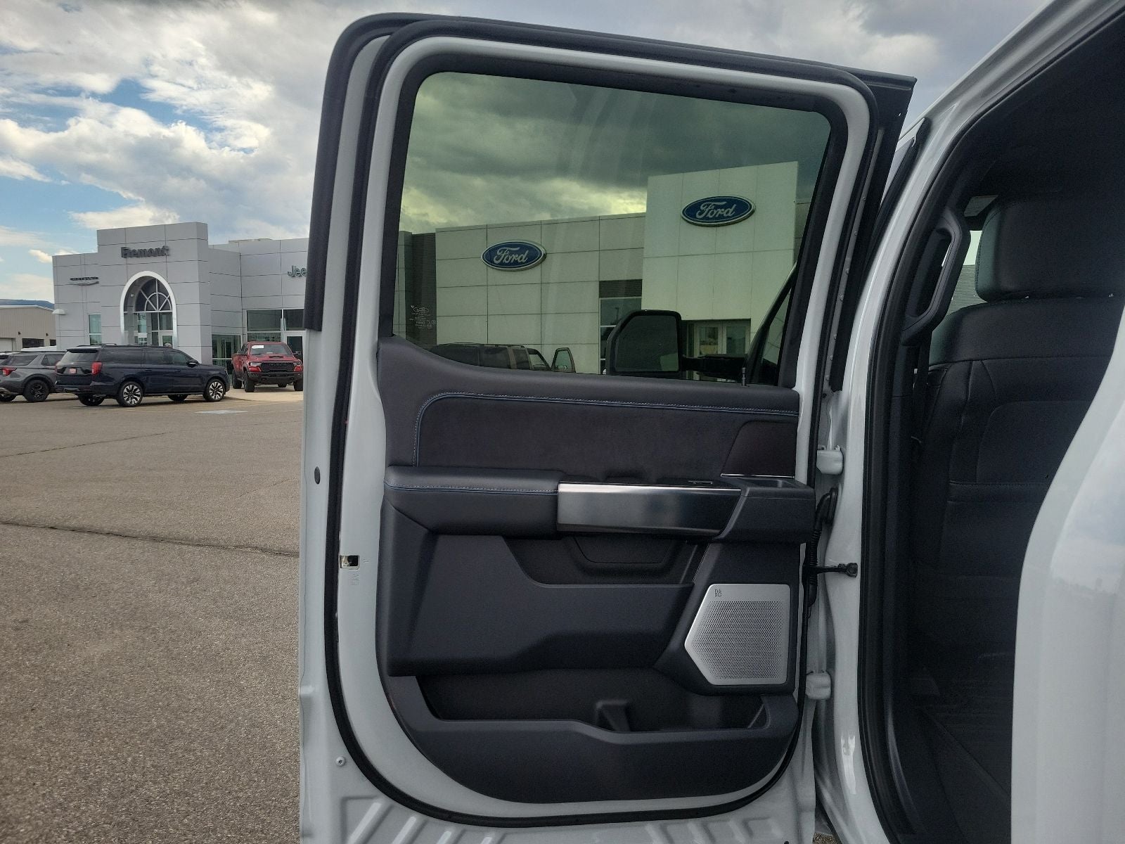 2026 Ford F-350SD Platinum